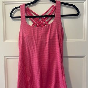 Lululemon tank